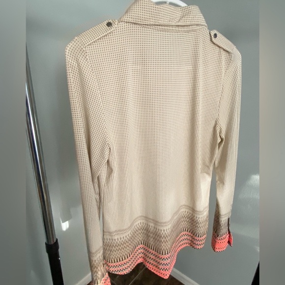 BCBG Max Azria Top Medium Textris New NWT - Picture 2 of 5